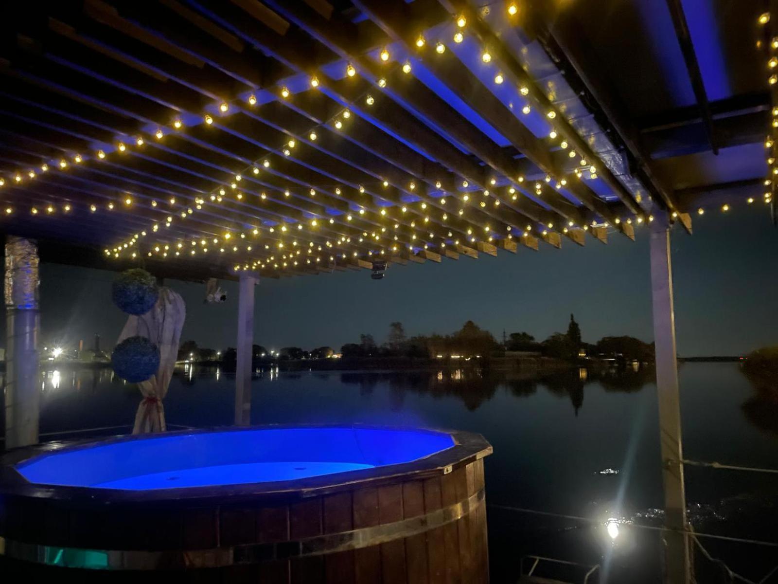 מלון לייפאז'ה Houseboat On The Water מראה חיצוני תמונה