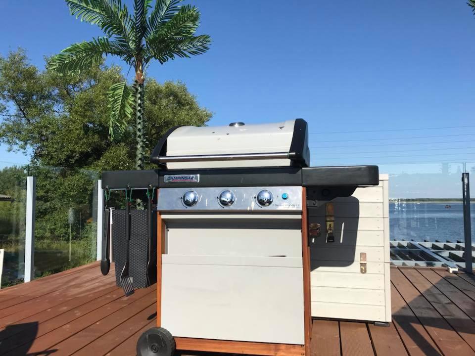 מלון לייפאז'ה Houseboat On The Water מראה חיצוני תמונה